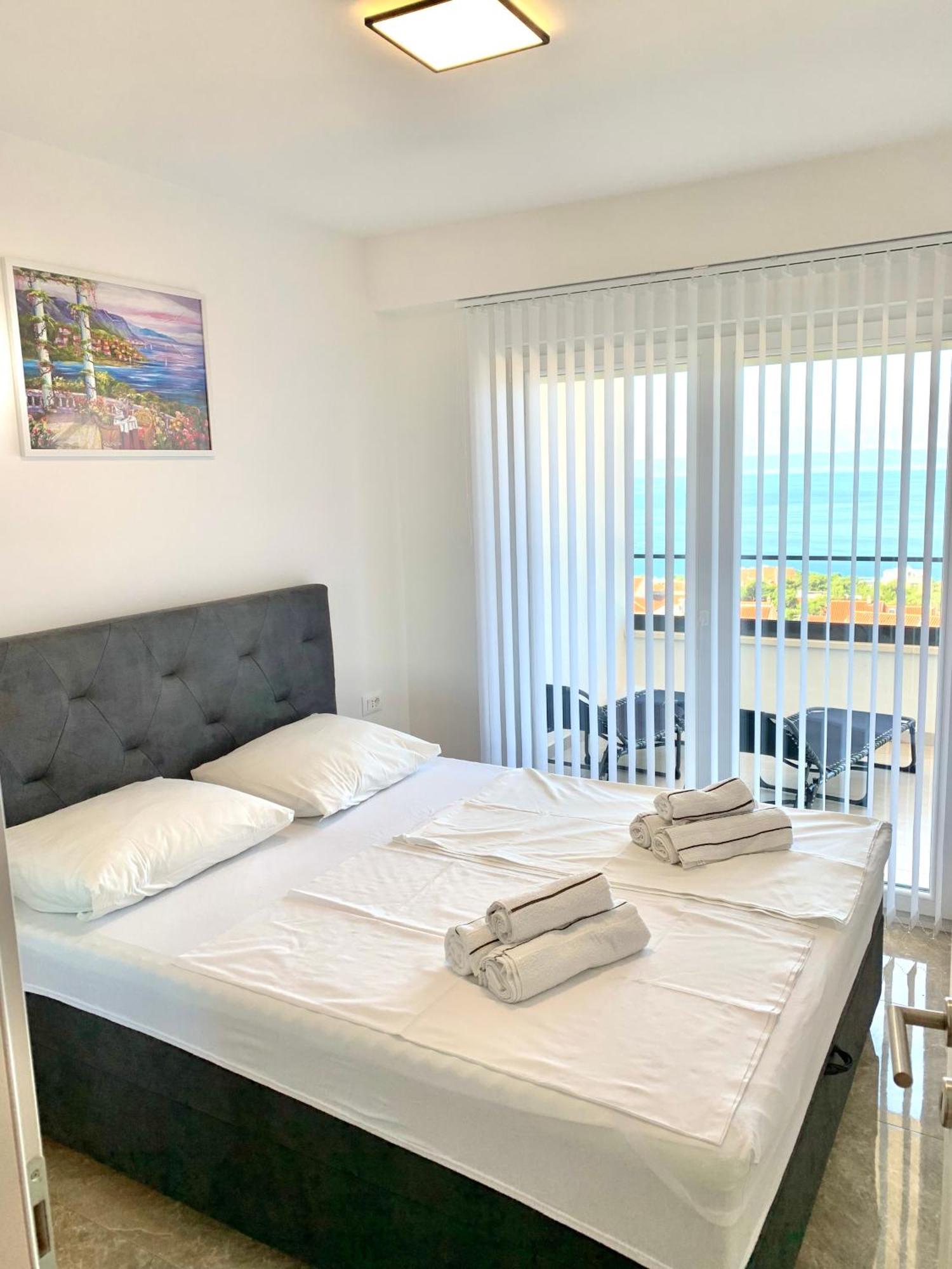 Apartment Dalmatino มาคาร์สกา ภายนอก รูปภาพ